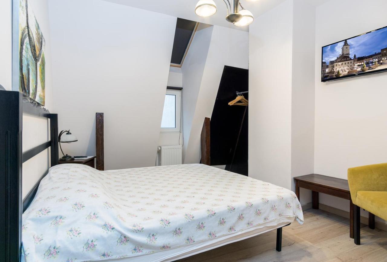 House 54 호텔 브라쇼브 외부 사진
